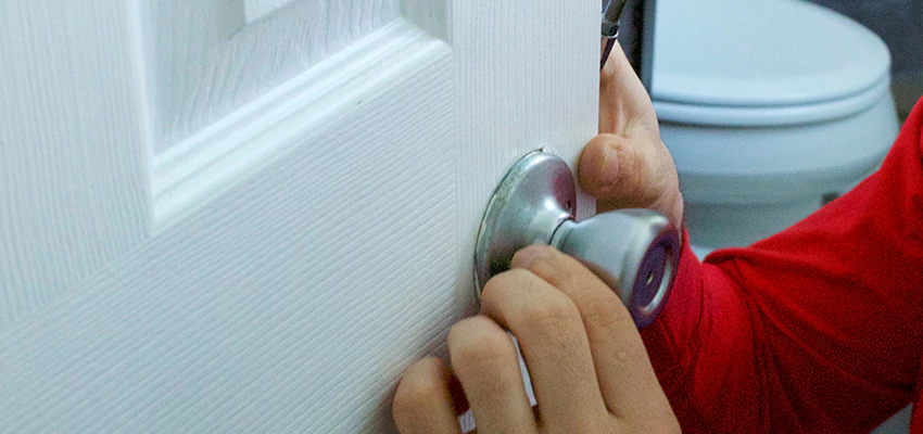 Vintage Door Knob Replacement in Mountain View, CA